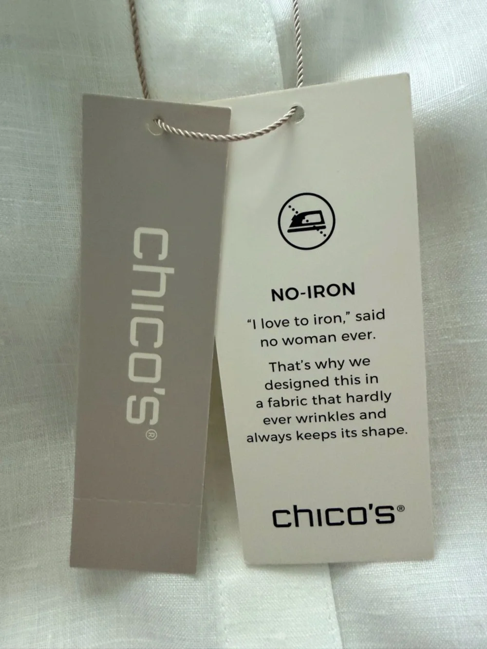 NWT Chico's No Iron White Linen Button-Front Lightweight Blouse - Picture 3 of 3